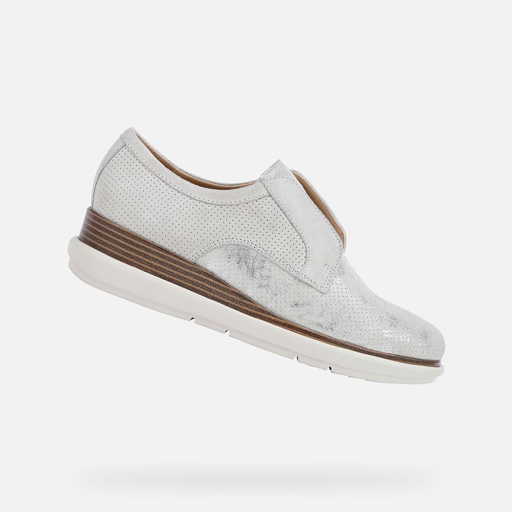 Geox Bayan Slip On Beyaz/Gümüş - Samuela - SMW-056798